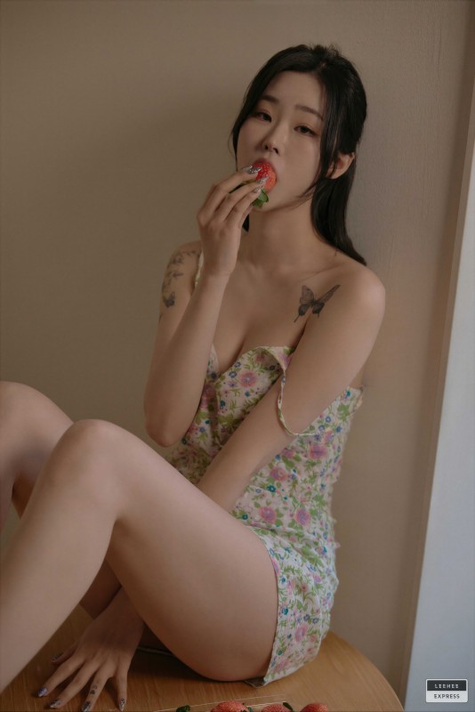 XIU-011A_24